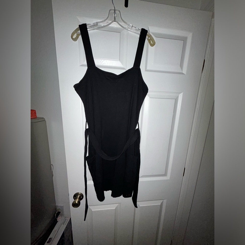 NWT black dress with pockets
